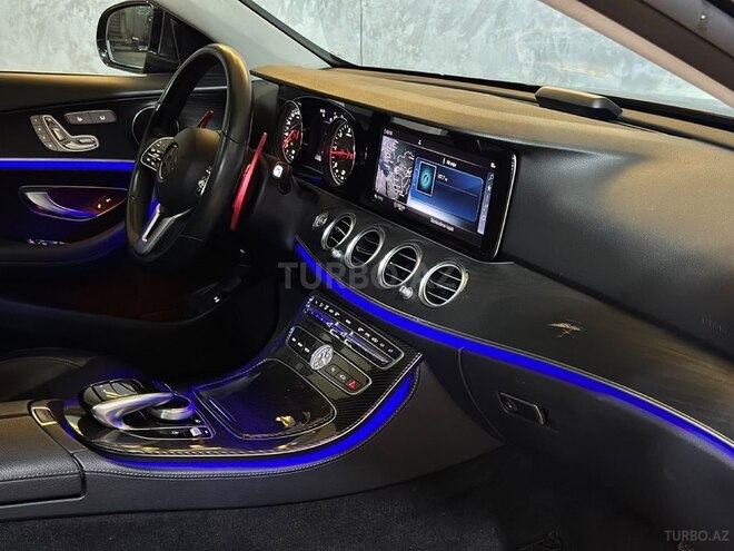 Mercedes E 220 d 2020, 85,000 km - 2.0 л - Bakı