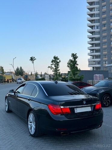 BMW 740 2009, 305,000 km - 3.0 l - Bakı