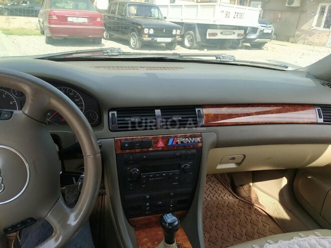 Audi A6 2004, 246,000 km - 3.0 l - Sumqayıt