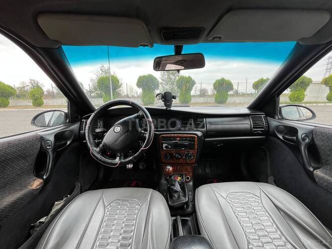 Opel Vectra 1996, 200,000 km - 2.0 l - Qəbələ