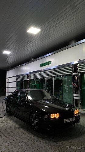 BMW 523 1999, 330,000 km - 2.5 l - Sumqayıt
