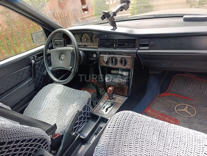Mercedes 190 1991, 280,000 km - 2.0 l - Bakı