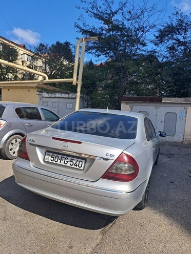 Mercedes E 220 2006, 240,000 km - 2.2 l - Bakı