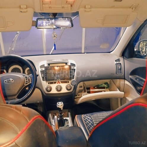 Kia  2007, 247,856 km - 1.6 l - Qazax