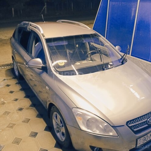 Kia  2007, 247,856 km - 1.6 l - Qazax