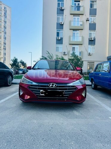 Hyundai Elantra 2018, 105,310 km - 2.0 l - Bakı