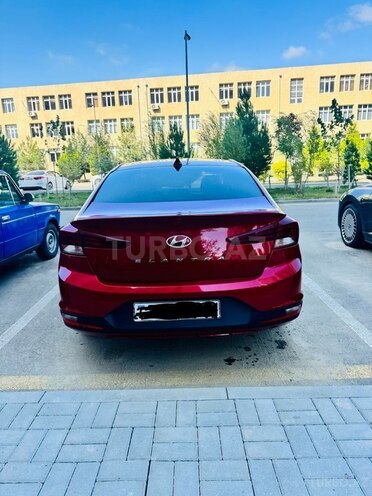 Hyundai Elantra 2018, 105,310 km - 2.0 l - Bakı