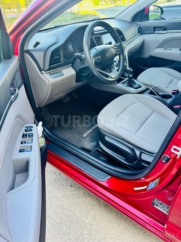 Hyundai Elantra 2018, 105,310 km - 2.0 l - Bakı
