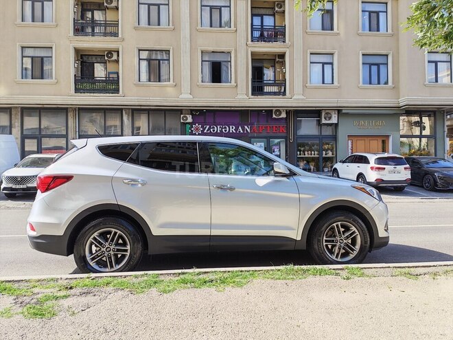 Hyundai Santa Fe 2017, 192,326 km - 2.4 л - Bakı
