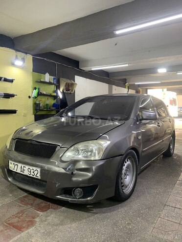 Toyota Corolla 2005, 430,000 km - 1.4 l - Bakı