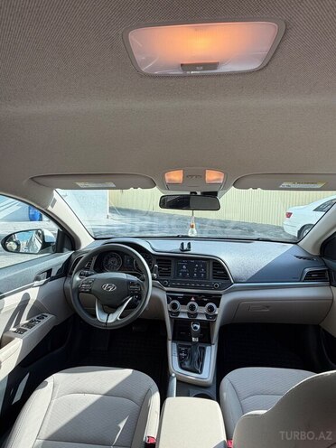 Hyundai Elantra 2019, 150,000 km - 2.0 л - Bakı