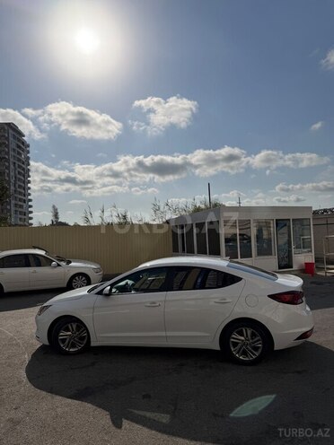 Hyundai Elantra 2019, 150,000 km - 2.0 л - Bakı