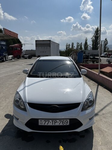 Hyundai i30 2011, 290,000 km - 1.6 l - Ağstafa