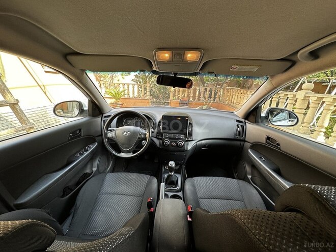 Hyundai i30 2011, 290,000 km - 1.6 l - Ağstafa