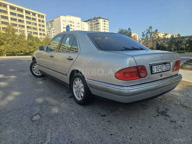 Mercedes E 200 1997, 404,236 km - 2.0 l - Bakı