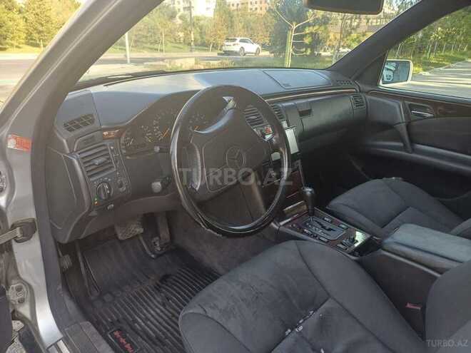 Mercedes E 200 1997, 404,236 km - 2.0 l - Bakı
