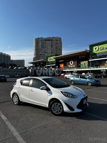 Toyota Aqua 2018, 119,201 km - 1.5 l - Bakı