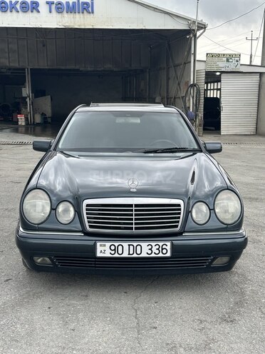 Mercedes E 240 1998, 317,000 km - 2.4 л - Şabran