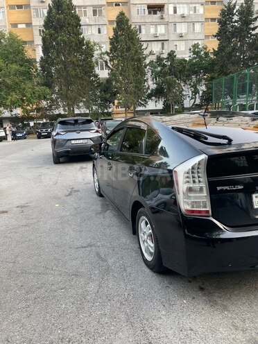 Toyota Prius 2011, 300,000 km - 1.8 l - Bakı