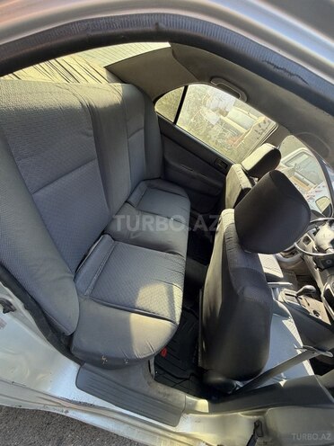 Mitsubishi Lancer 2003, 670,000 km - 1.3 л - Bakı