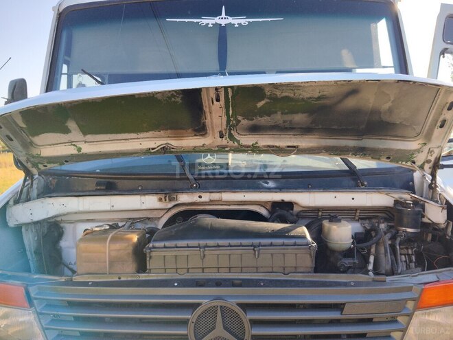 Mercedes Vario 1999, 649,705 km - 4.3 л - Ağstafa
