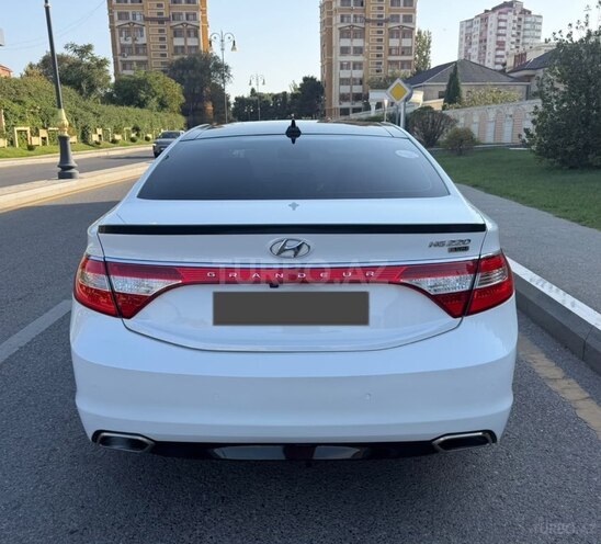 Hyundai Grandeur 2015, 179,000 km - 2.2 л - Bakı