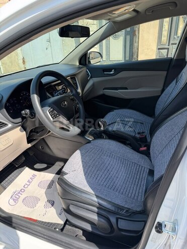 Hyundai Accent 2022, 96,561 km - 1.6 л - Bakı