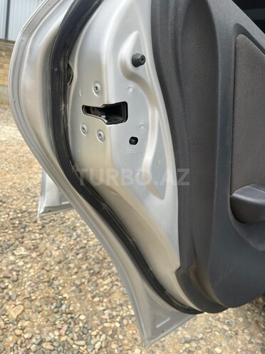 Nissan Almera 2017, 223,926 km - 1.6 l - Masallı