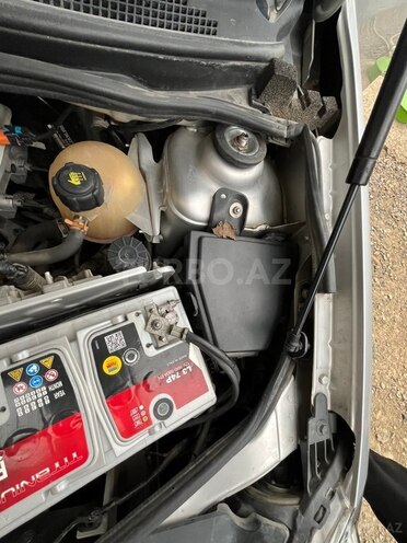 Nissan Almera 2017, 223,926 km - 1.6 l - Masallı