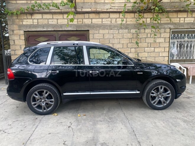 Porsche Cayenne 2007, 280,000 km - 3.6 l - Yevlax