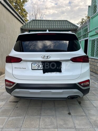Hyundai Santa Fe 2019, 106,000 km - 2.4 л - Yevlax