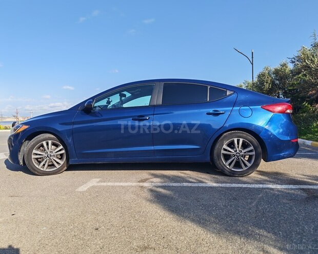 Hyundai Elantra 2017, 176,223 km - 2.0 l - Bakı