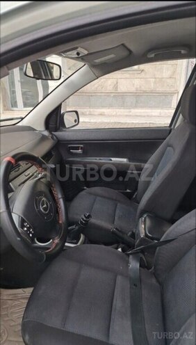 Mazda 2 2006, 242,849 km - 1.4 l - Naxçıvan