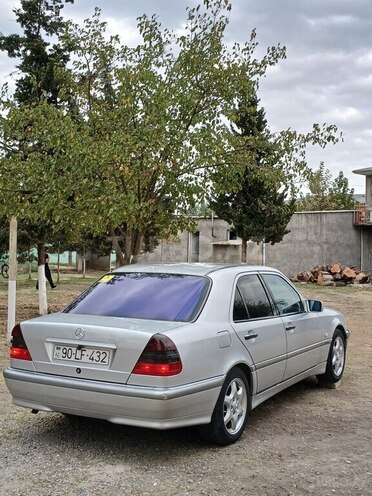 Mercedes C 180 1999, 350,006 km - 1.8 l - Biləsuvar