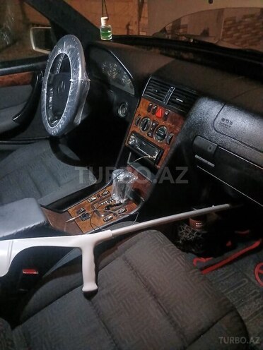Mercedes C 180 1999, 350,006 km - 1.8 l - Biləsuvar