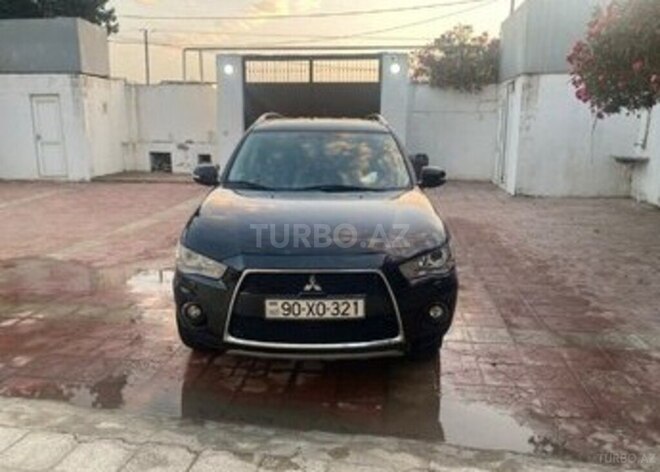 Mitsubishi Outlander 2010, 228,000 km - 3.0 l - Bakı