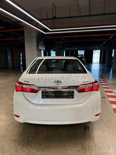 Toyota Corolla 2014, 64,054 km - 1.6 l - Bakı
