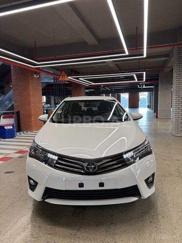 Toyota Corolla 2014, 64,054 km - 1.6 l - Bakı