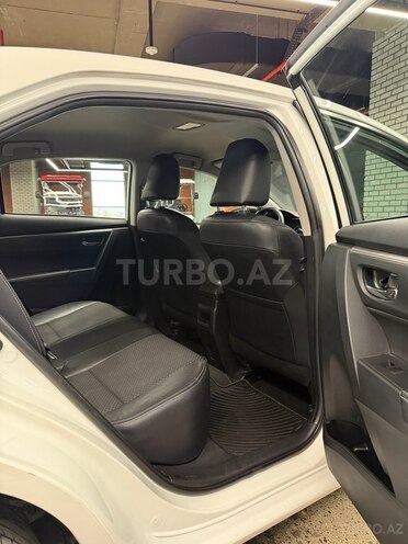 Toyota Corolla 2014, 64,054 km - 1.6 l - Bakı