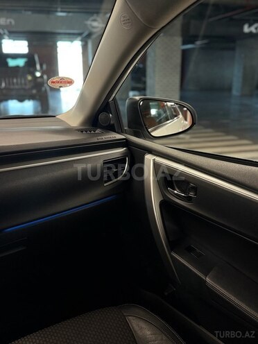 Toyota Corolla 2014, 64,054 km - 1.6 l - Bakı