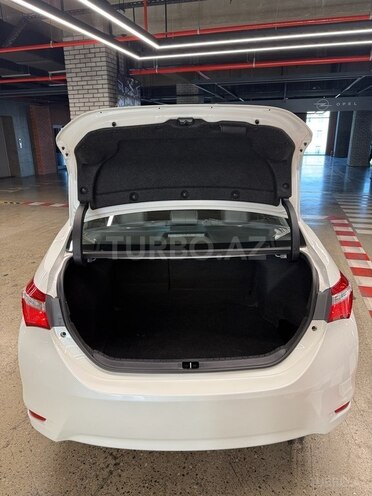 Toyota Corolla 2014, 64,054 km - 1.6 l - Bakı