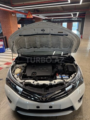 Toyota Corolla 2014, 64,054 km - 1.6 l - Bakı