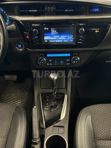 Toyota Corolla 2014, 64,054 km - 1.6 l - Bakı