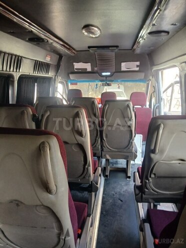 Mercedes Sprinter 313 2005, 130,000 km - 2.2 l - Beyləqan