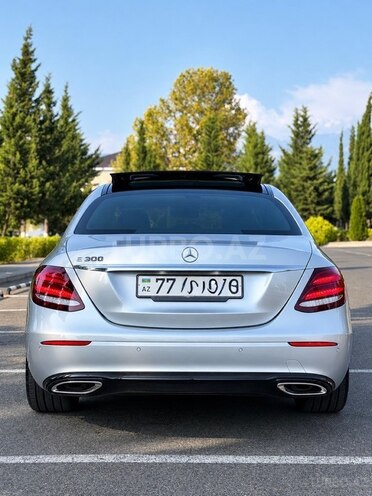 Mercedes E 300 2016, 168,000 km - 2.0 l - Şəki
