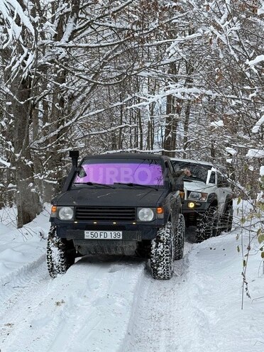 Mitsubishi Pajero 1997, 300,000 km - 2.4 л - Sumqayıt