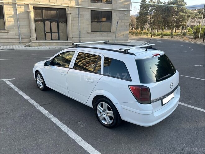 Opel Astra 2010, 394,000 km - 1.4 l - Sumqayıt