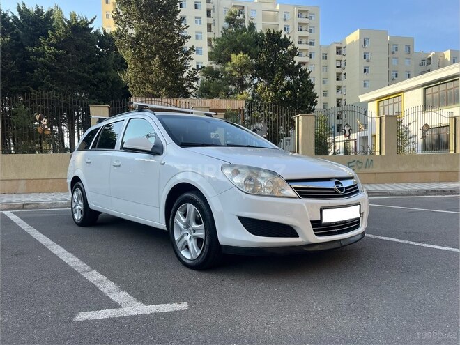 Opel Astra 2010, 394,000 km - 1.4 l - Sumqayıt