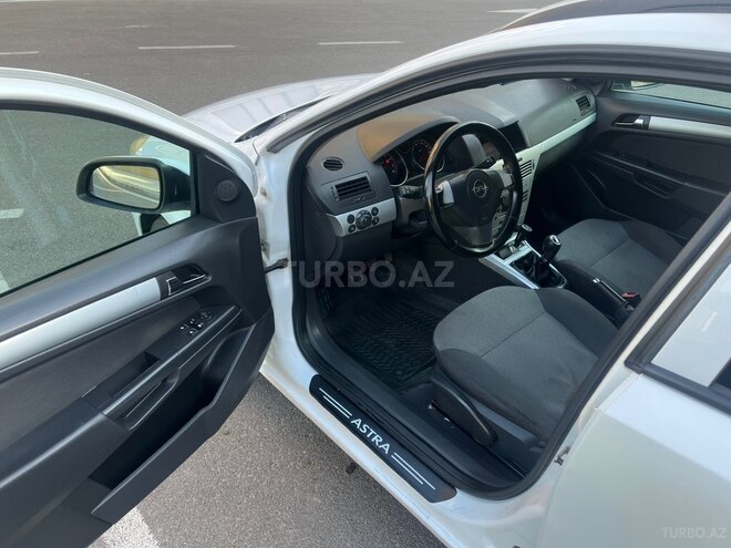Opel Astra 2010, 394,000 km - 1.4 l - Sumqayıt