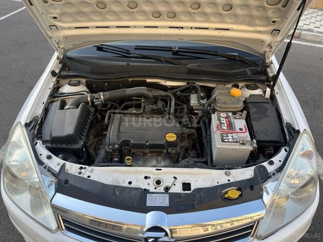 Opel Astra 2010, 394,000 km - 1.4 l - Sumqayıt